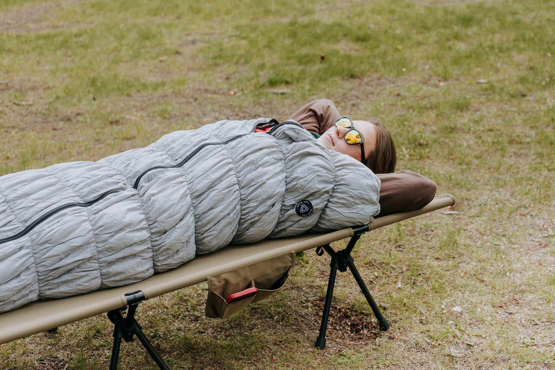 Goose Down Sleeping Bag – Lightweight & Warm, Black