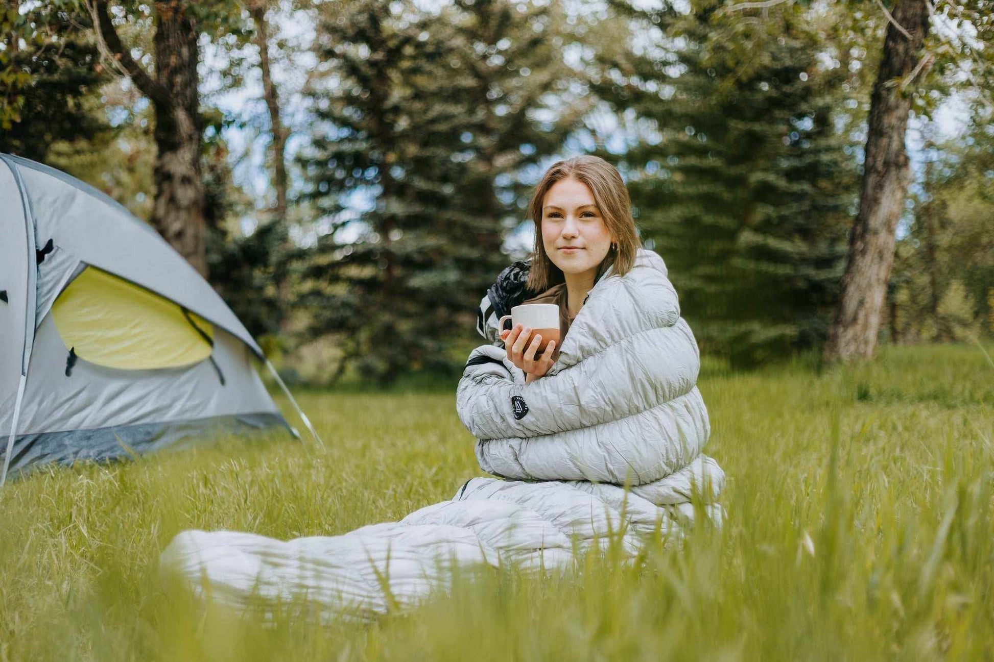 Goose Down Sleeping Bag – Lightweight & Warm, Black